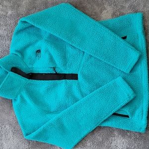 North Face turquoise fleece pullover S